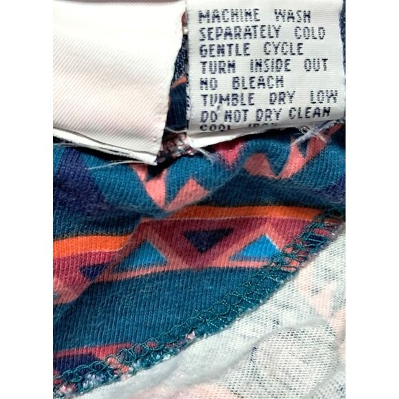 Vintage 90s Nuovo Southwestern Aztec Print 3/4 Sleeve Blouse Sz S Oversized Trib - Picture 8 of 8